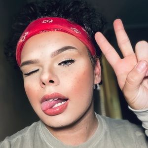 Meet your Posher, Garrett